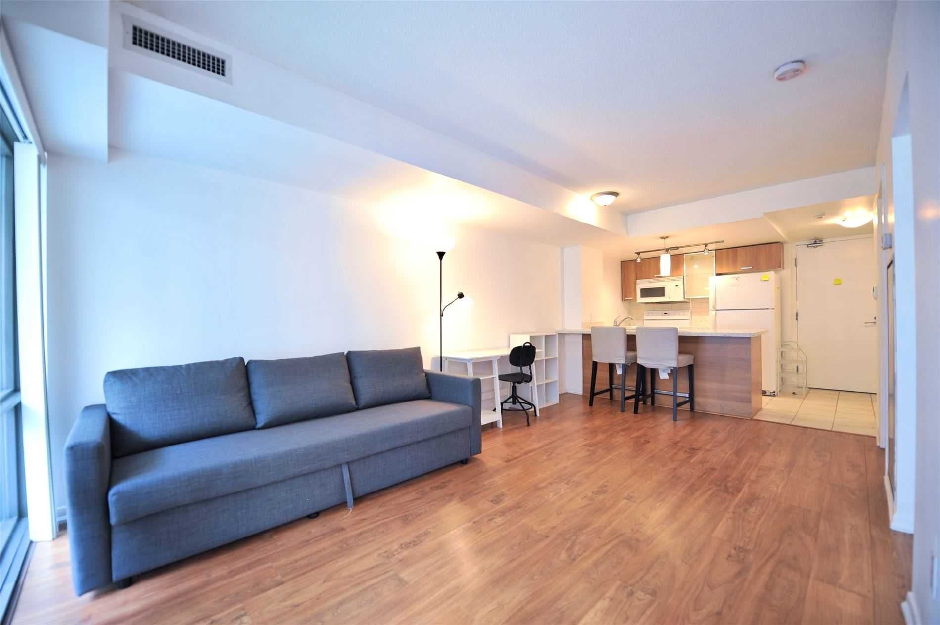 38 Grenville Street 406, Toronto C01, ON M4Y 1A5