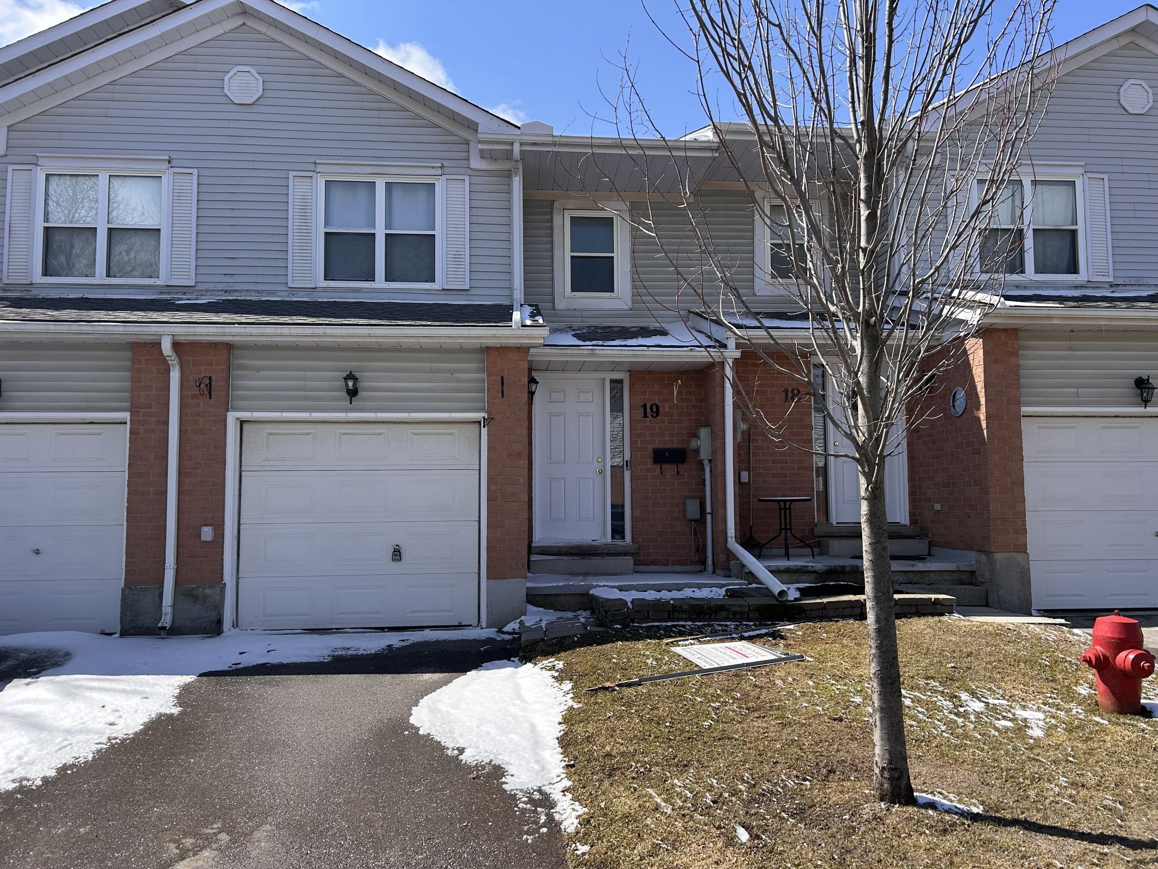 100 Century Drive 19, Orangeville, ON L9W 4L3