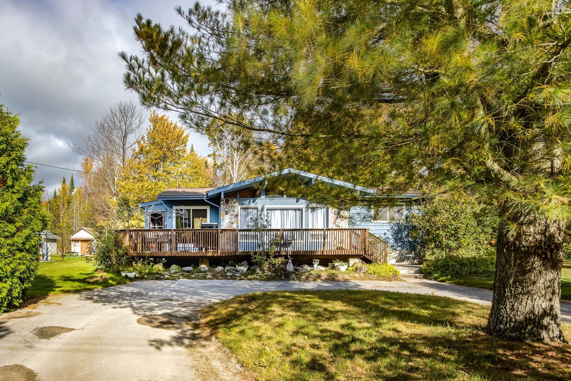 69 Albert Avenue, Tiny, ON L0L 2J0