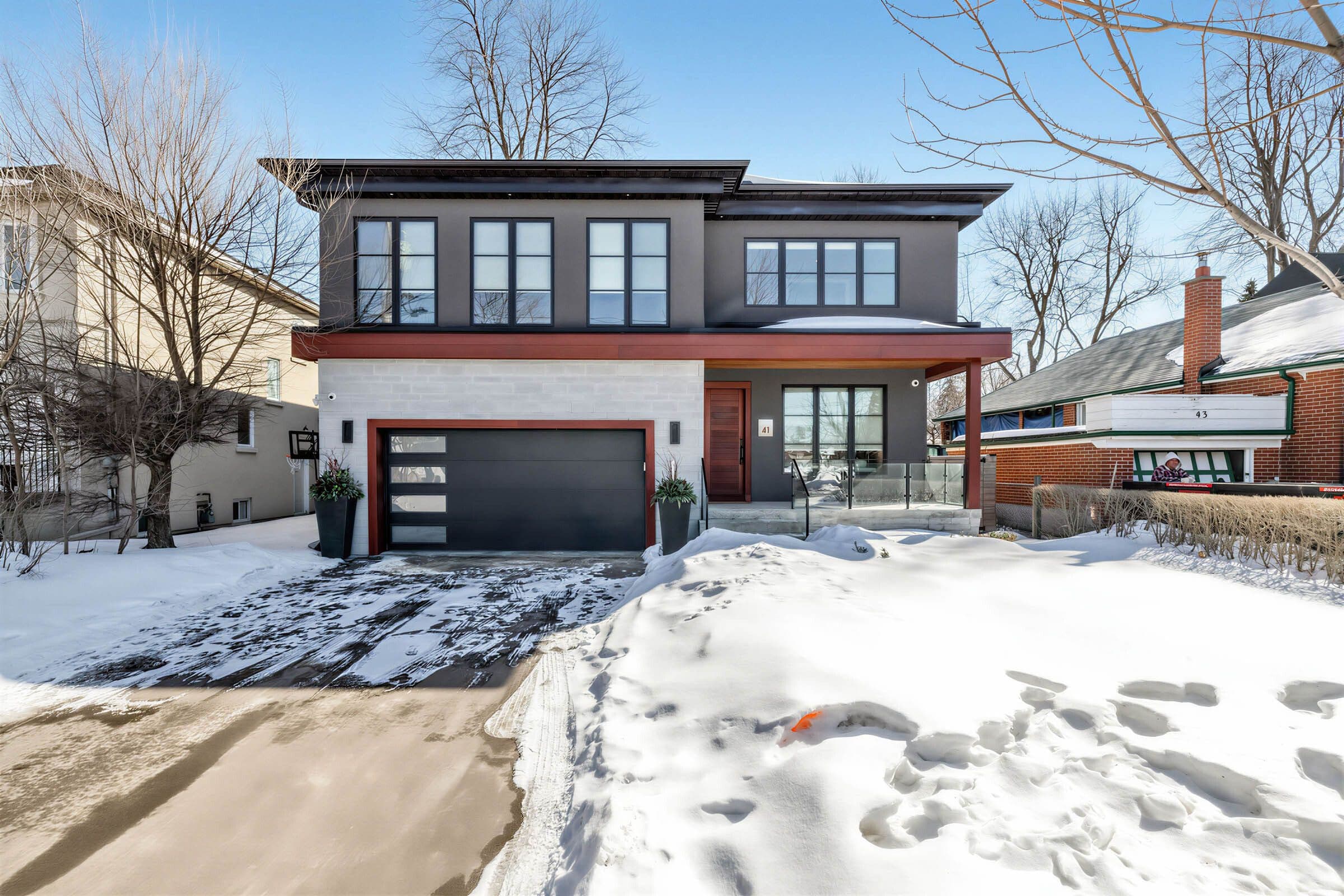 41 Invermay Avenue, Toronto C06, ON M3H 1Z1