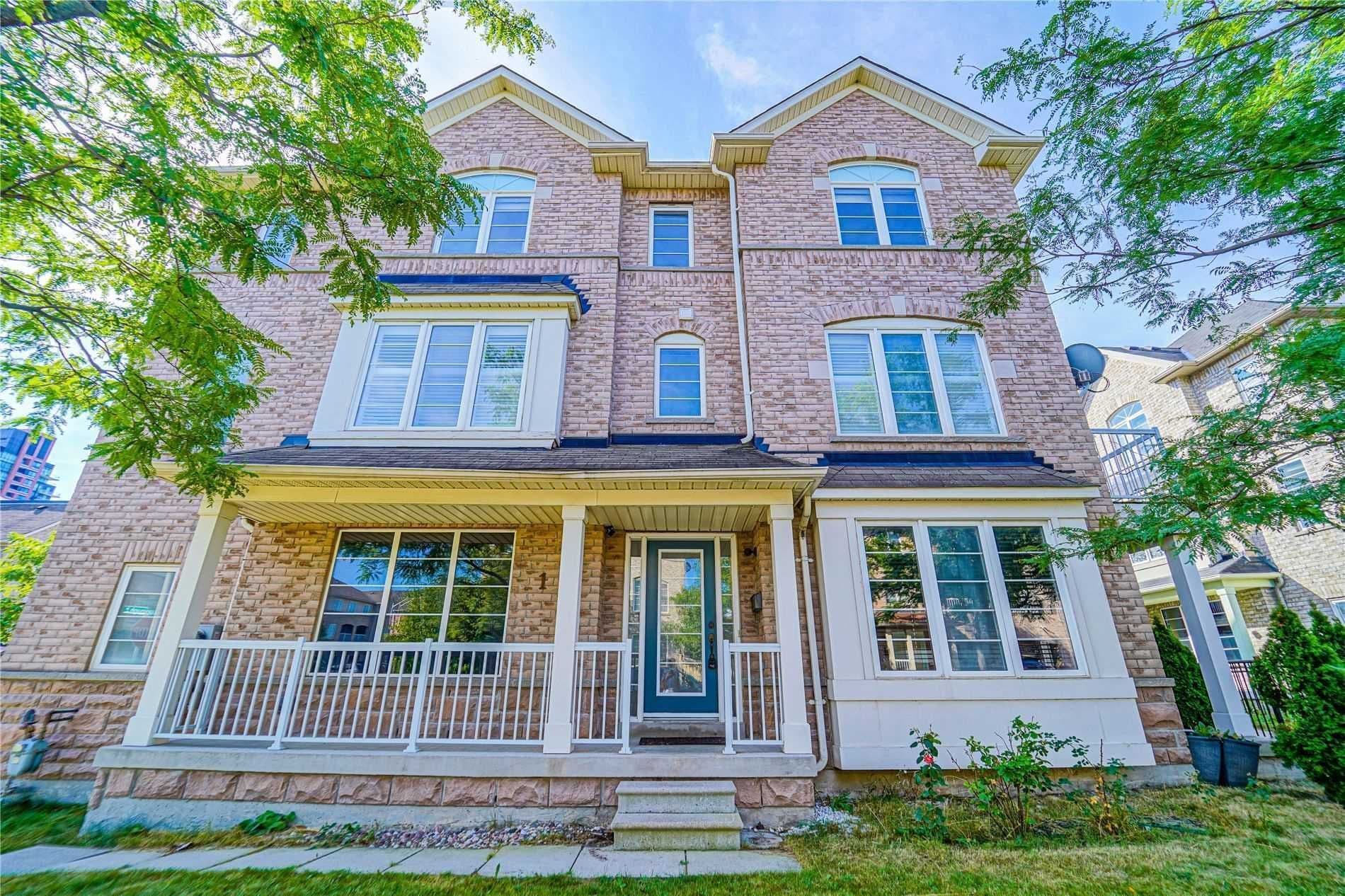 1 Burnsborough Street, Ajax, ON L1S 0A7