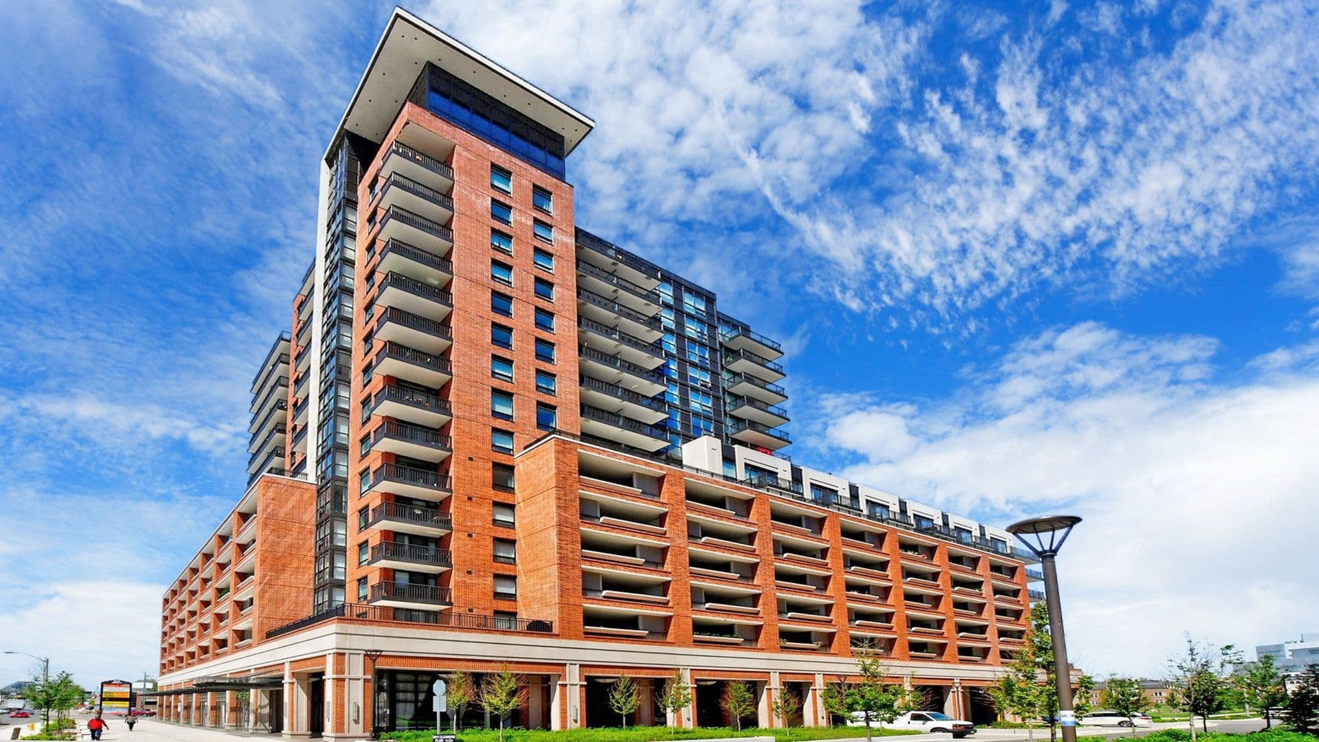 3091 Dufferin Street 1011, Toronto W04, ON M6A 0C4