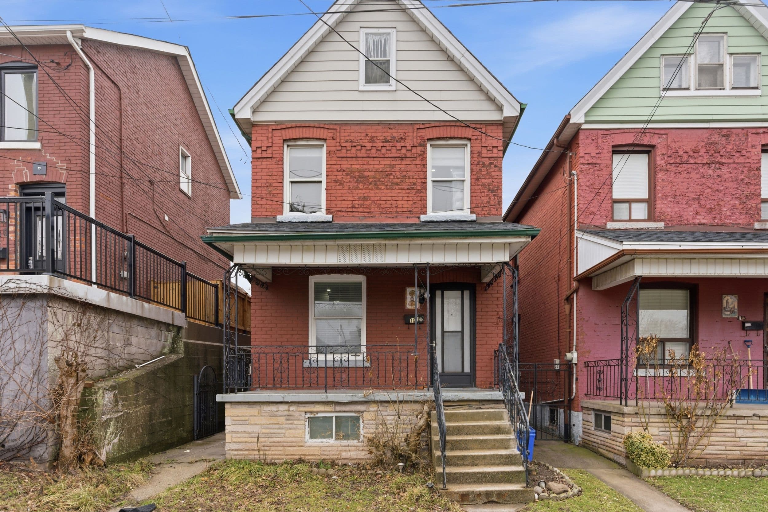 191 Queen Street N, Hamilton, ON L8R 2W2