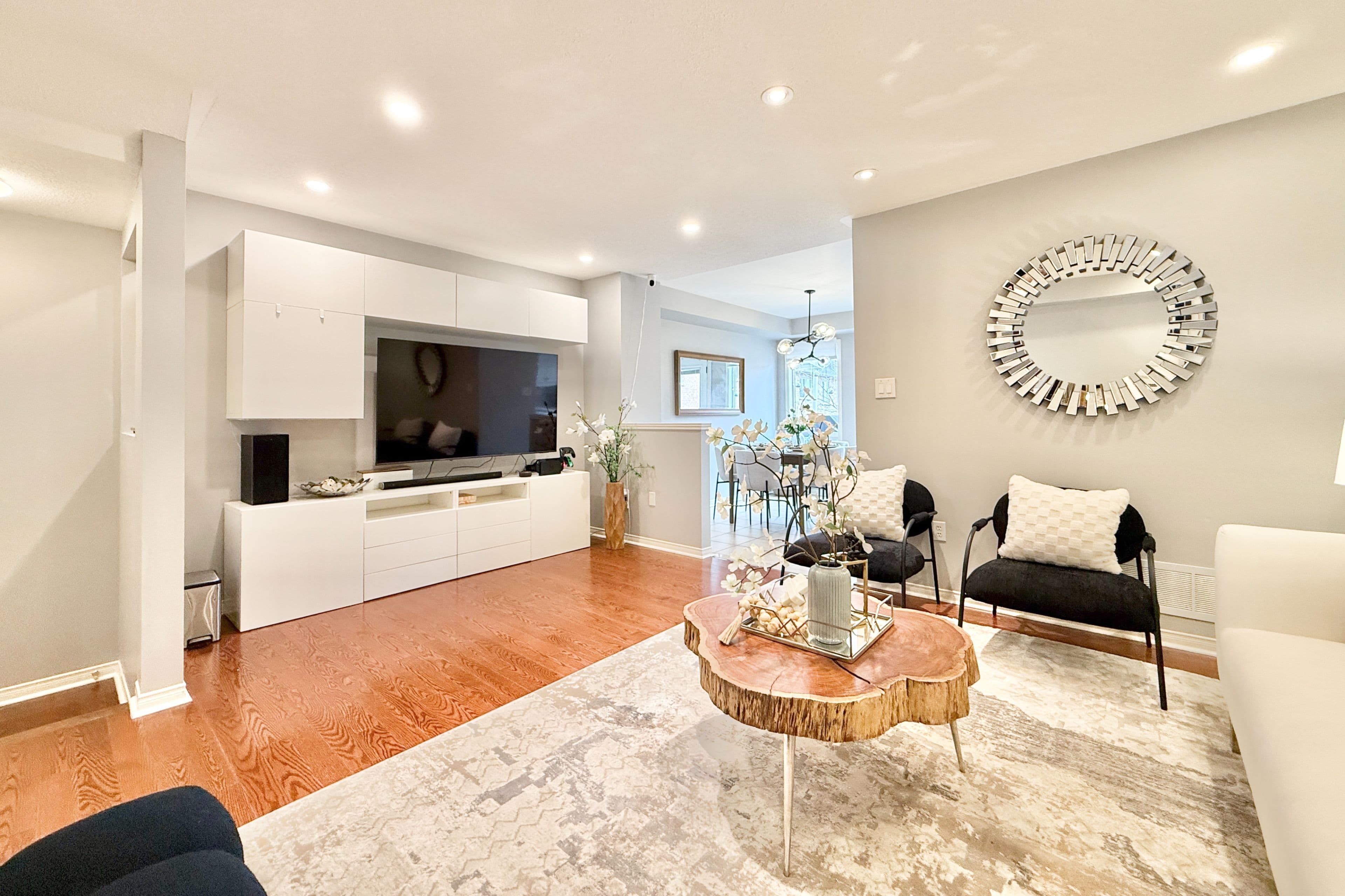 46 Revelstoke Crescent, Richmond Hill, ON L4B 4T2