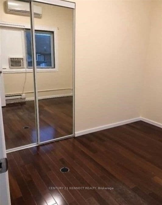 181 Augusta Avenue 2nd Rear, Toronto C01, ON M5T 2L4