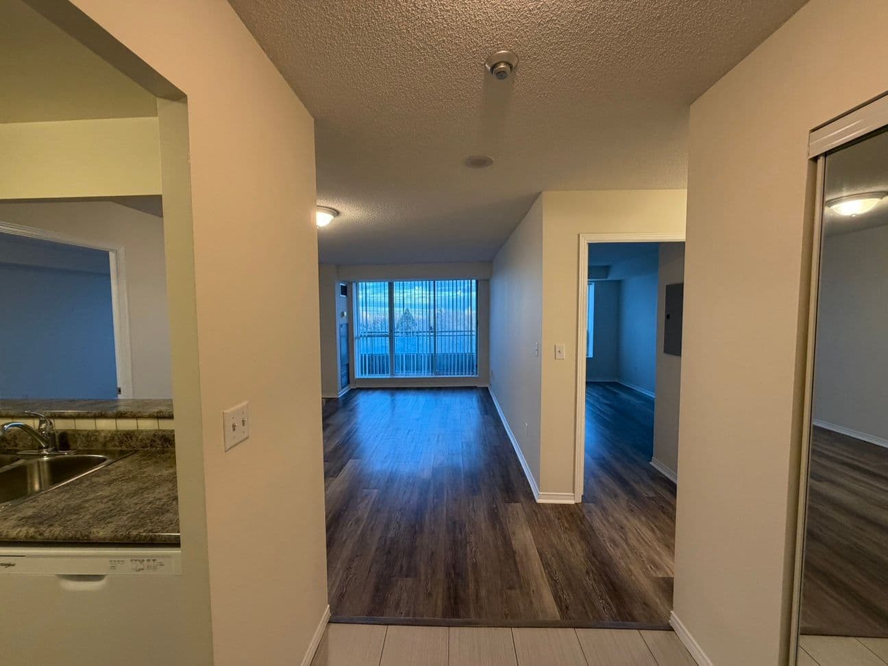 39 Pemberton Avenue 710, Toronto C14, ON M2M 4L6