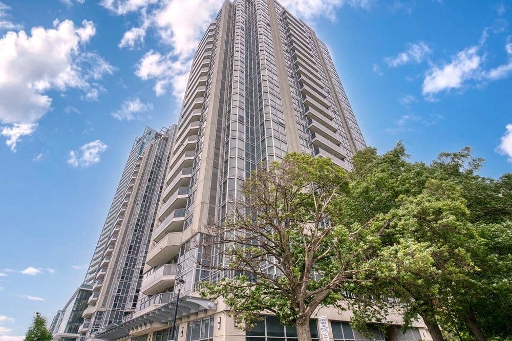 5791 Yonge Street 607, Toronto C14, ON M2M 3T9