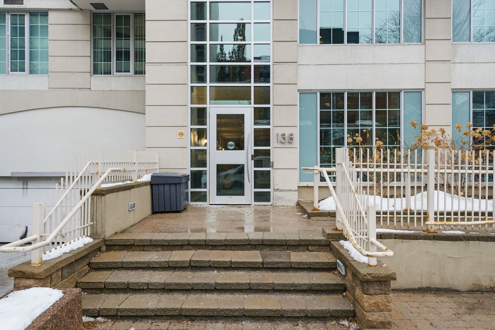 138 Somerset Street W 908, Ottawa Centre, ON K2P 0A3