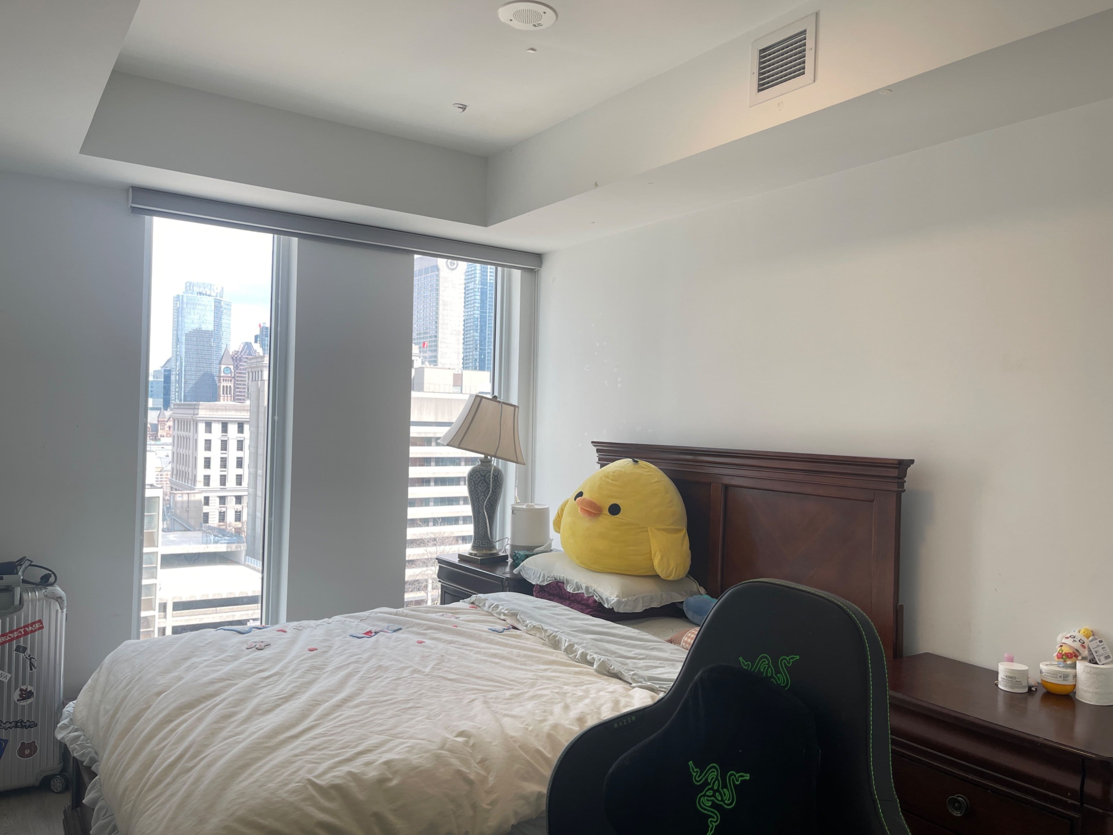 50 Mccaul Street Ph8, Toronto C01, ON M5T 0B6