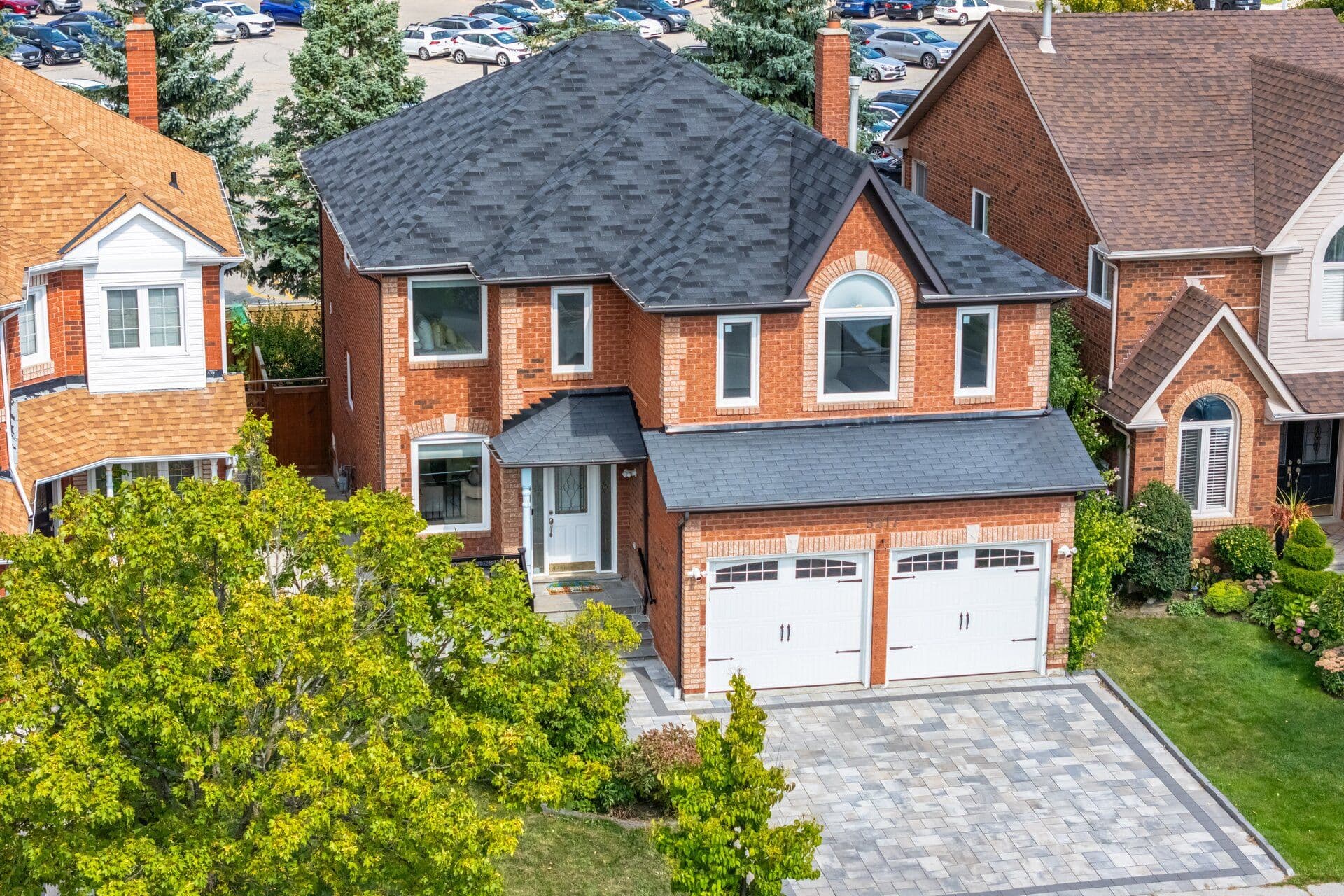 5217 Fallingbrook Drive, Mississauga, ON L5V 1N7