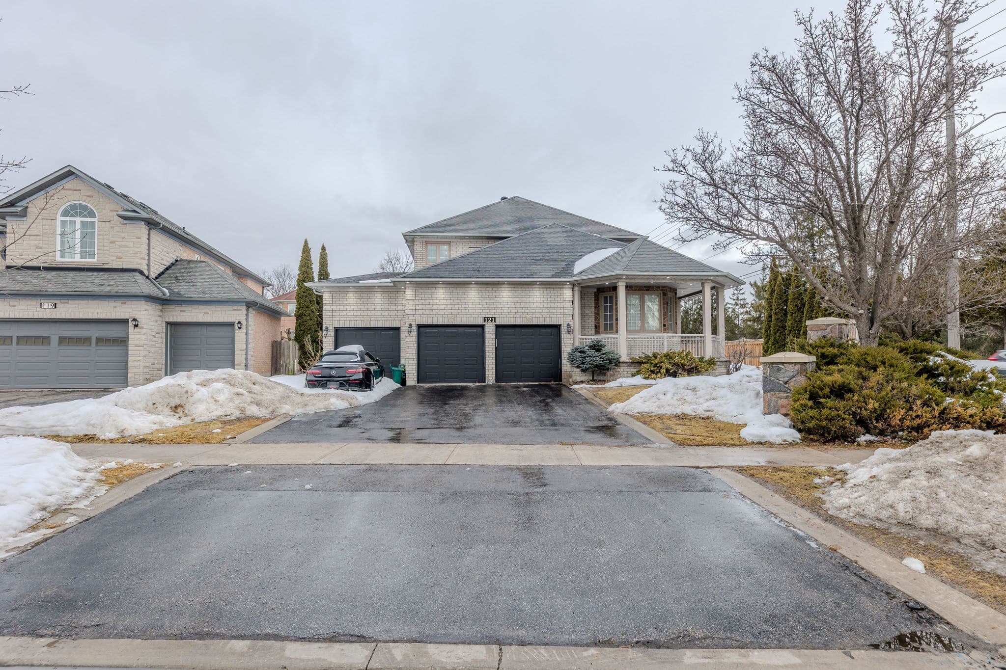 121 Boxwood Crescent, Markham, ON L3S 4A4