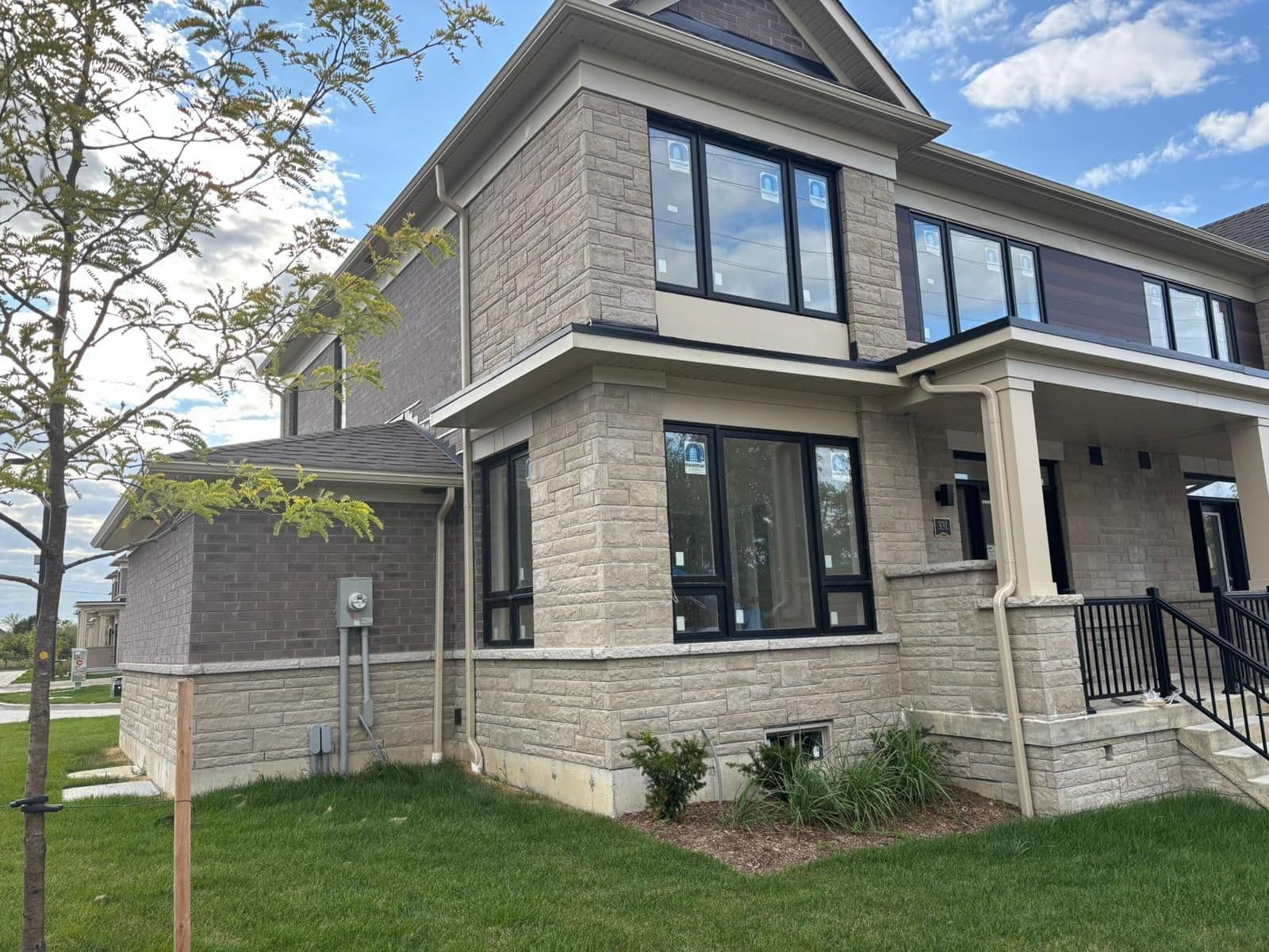 331 LINDSAY Street N, Kawartha Lakes, ON K9V 0T2