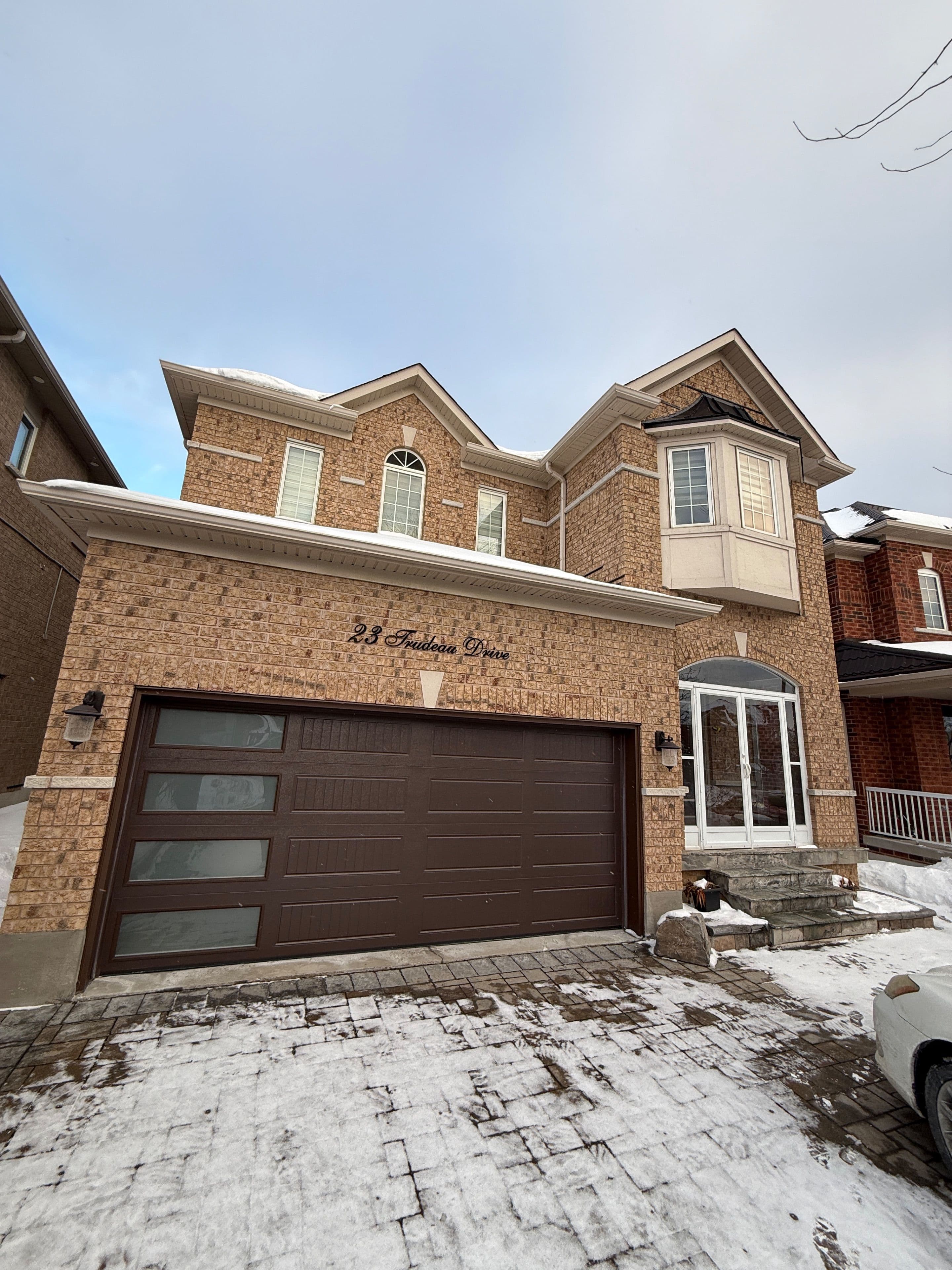 23 Trudeau Drive, Vaughan, ON L4H 0T9