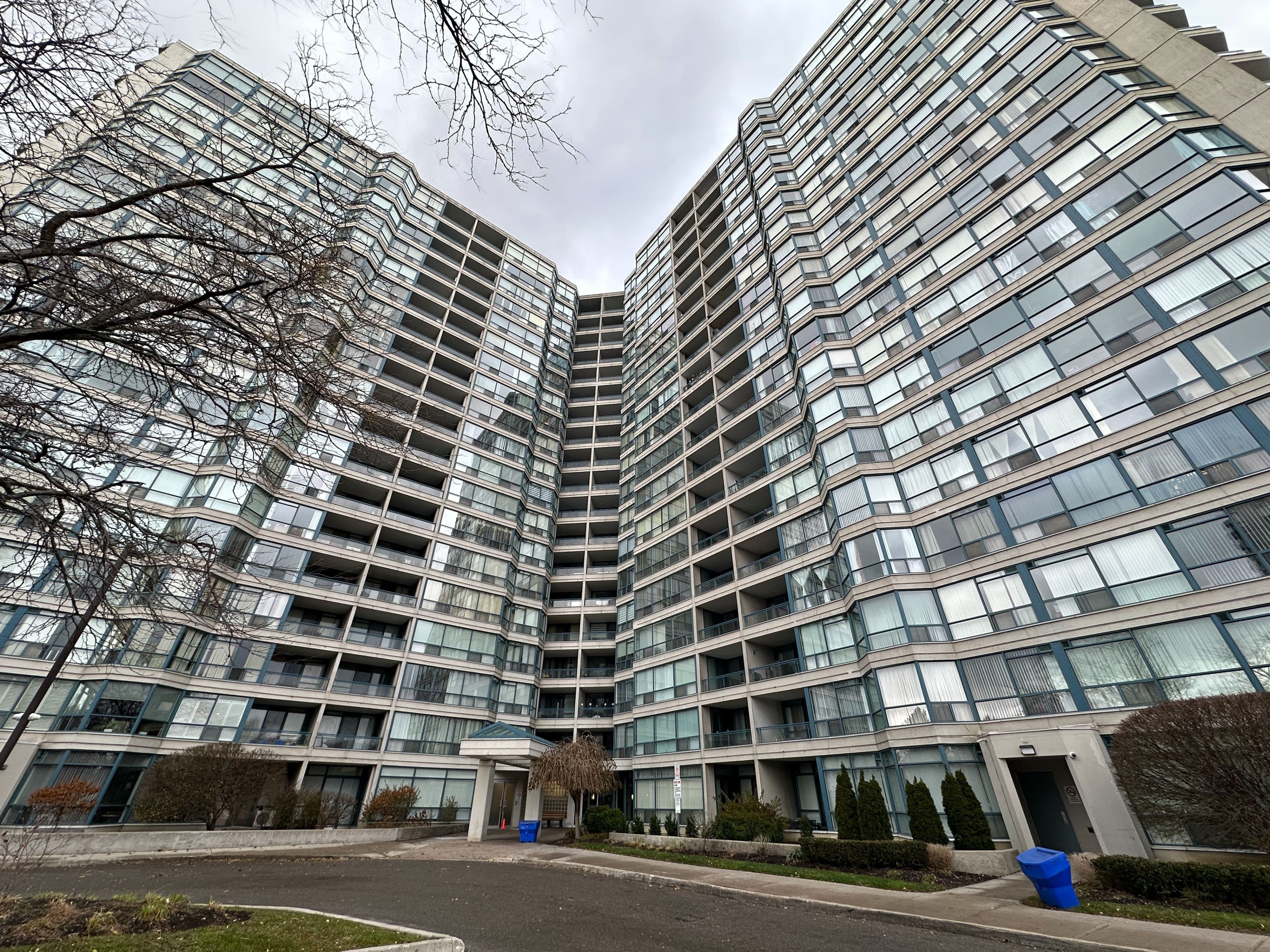 4725 Sheppard Avenue E 814, Toronto E07, ON M1S 5B2