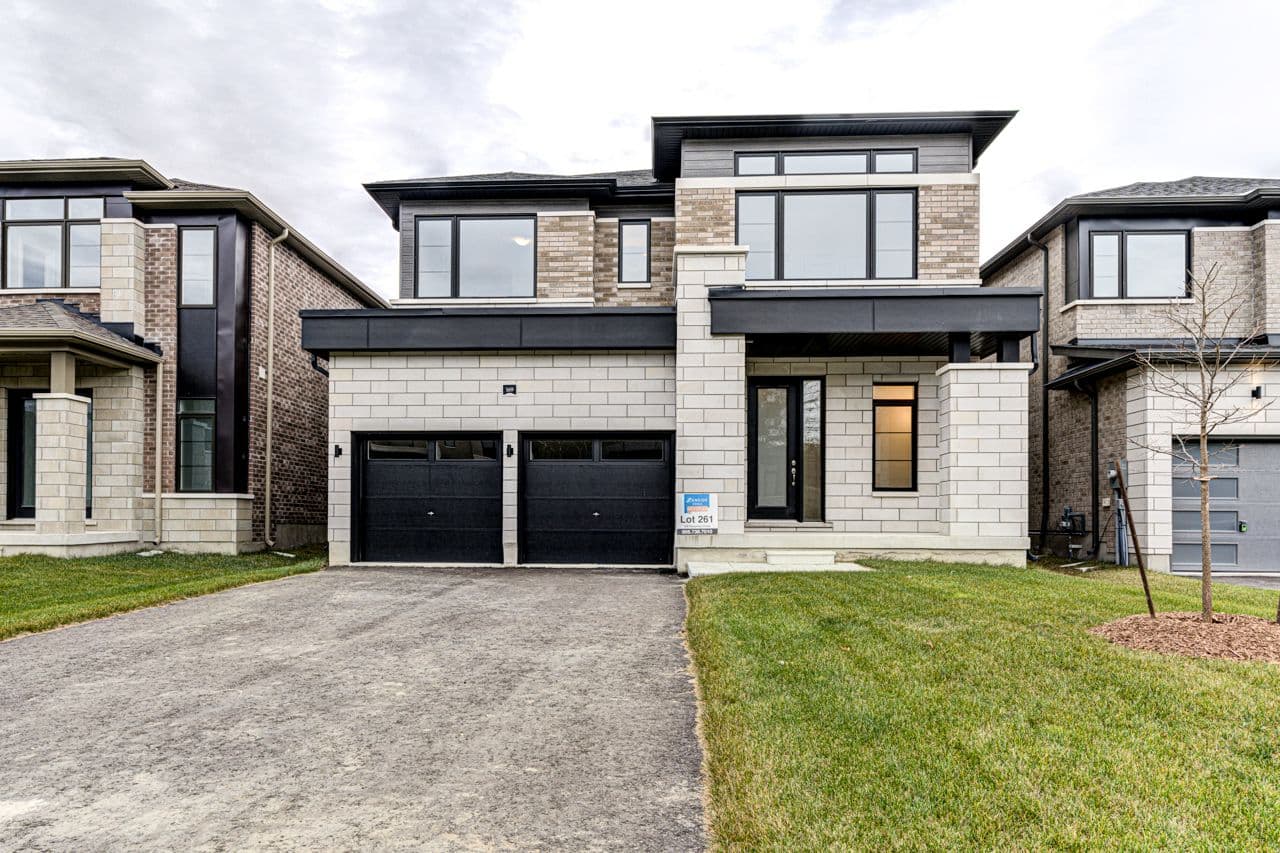 169 Rosanne Circle, Wasaga Beach, ON L9Z 0N1