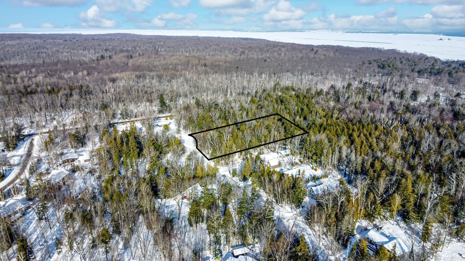 38 Lasalle Trail, Tiny, ON L9M 0G3