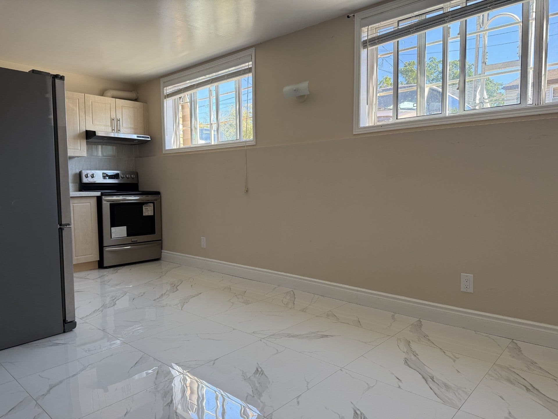 23 Division Street Bsmt, St. Catharines, ON K9L 1J4