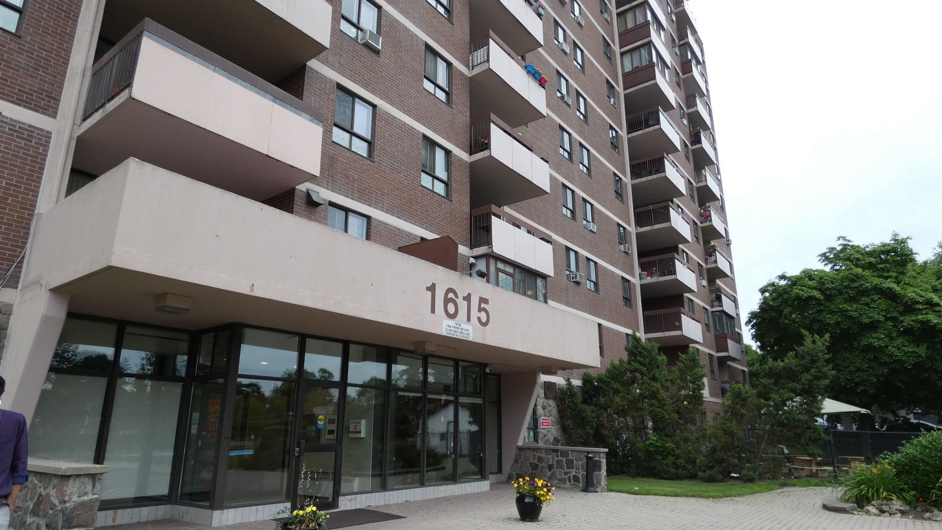 1615 Bloor Street N 708, Mississauga, ON L4X 1S2