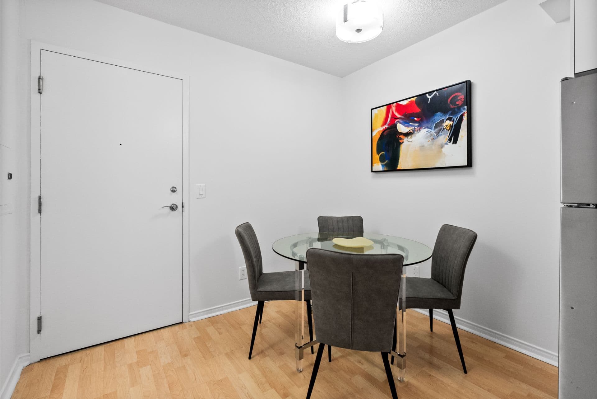 50 John Street 1018, Toronto C01, ON M5V 3T5