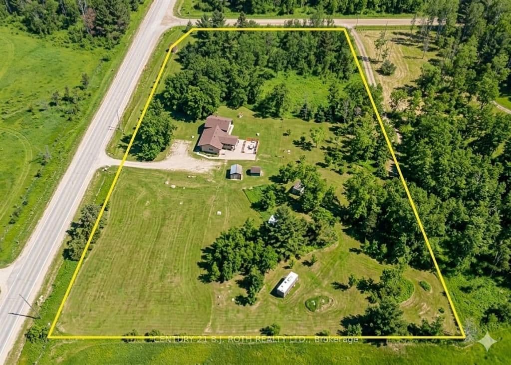 374 Monck Road, Kawartha Lakes, ON L0K 1W0