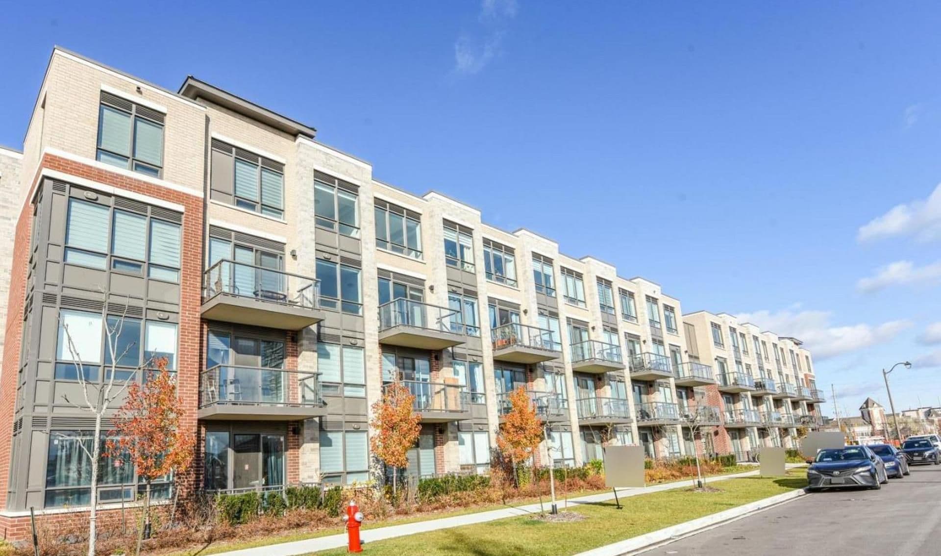 95 Attmar Drive 106, Brampton, ON L6P 0Y6