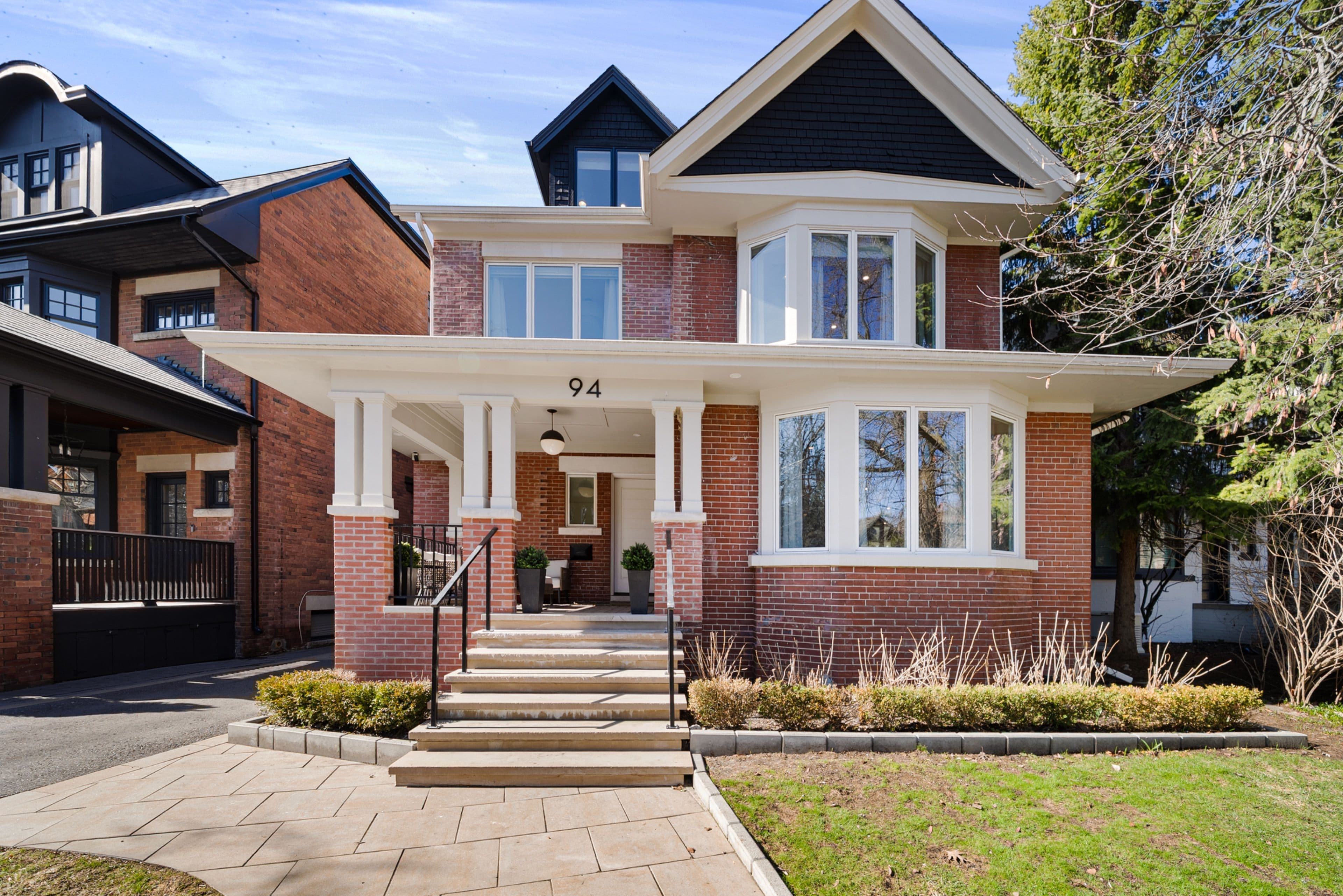 94 Binscarth Road, Toronto C09, ON M4W 1Y4