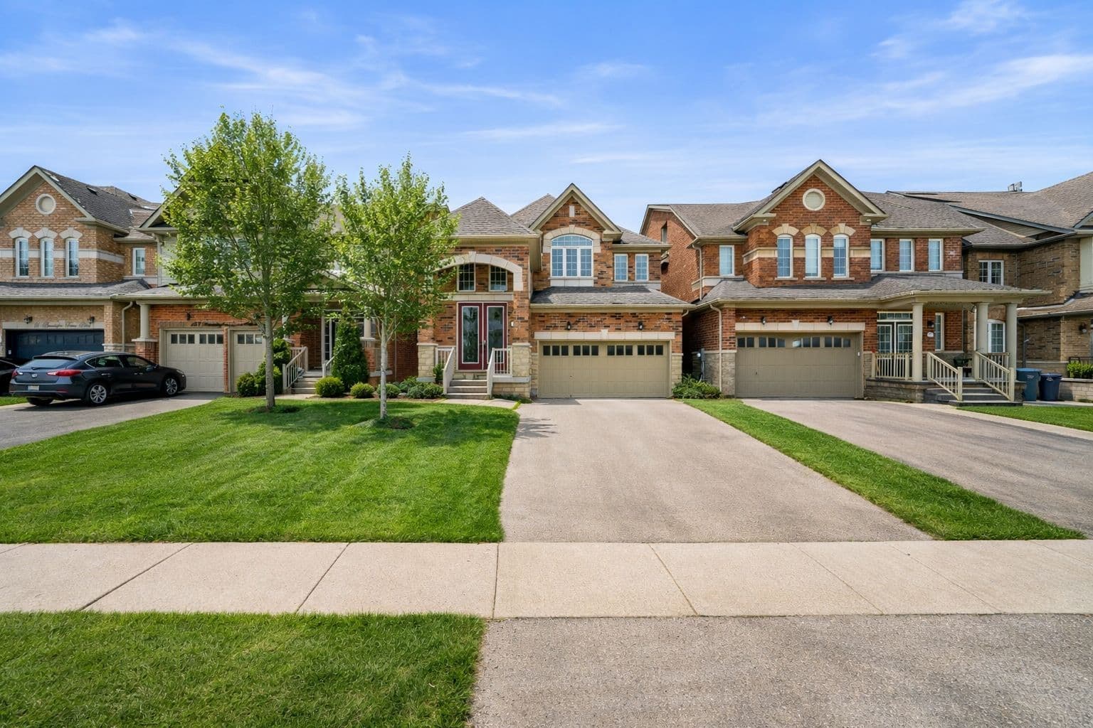 185 Bonnieglen Farm Boulevard, Caledon, ON L6P 1K7