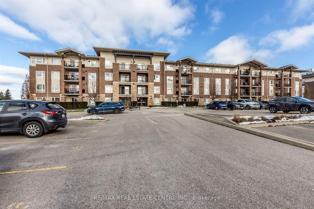 67 Kingsbury Square 201, Guelph, ON N1L 0L3