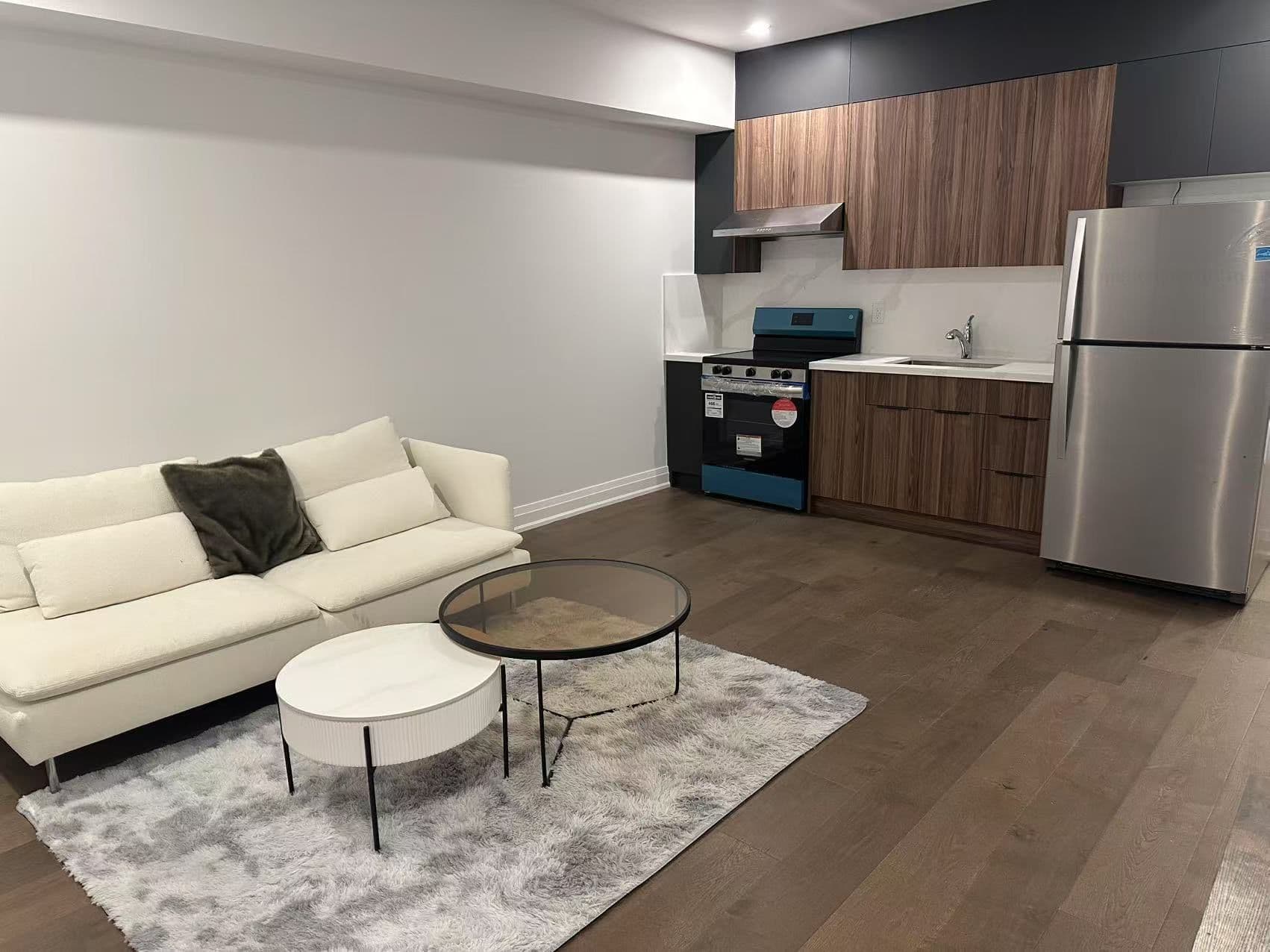 15 Persica Street Main/Basement, Richmond Hill, ON L4E 1L3