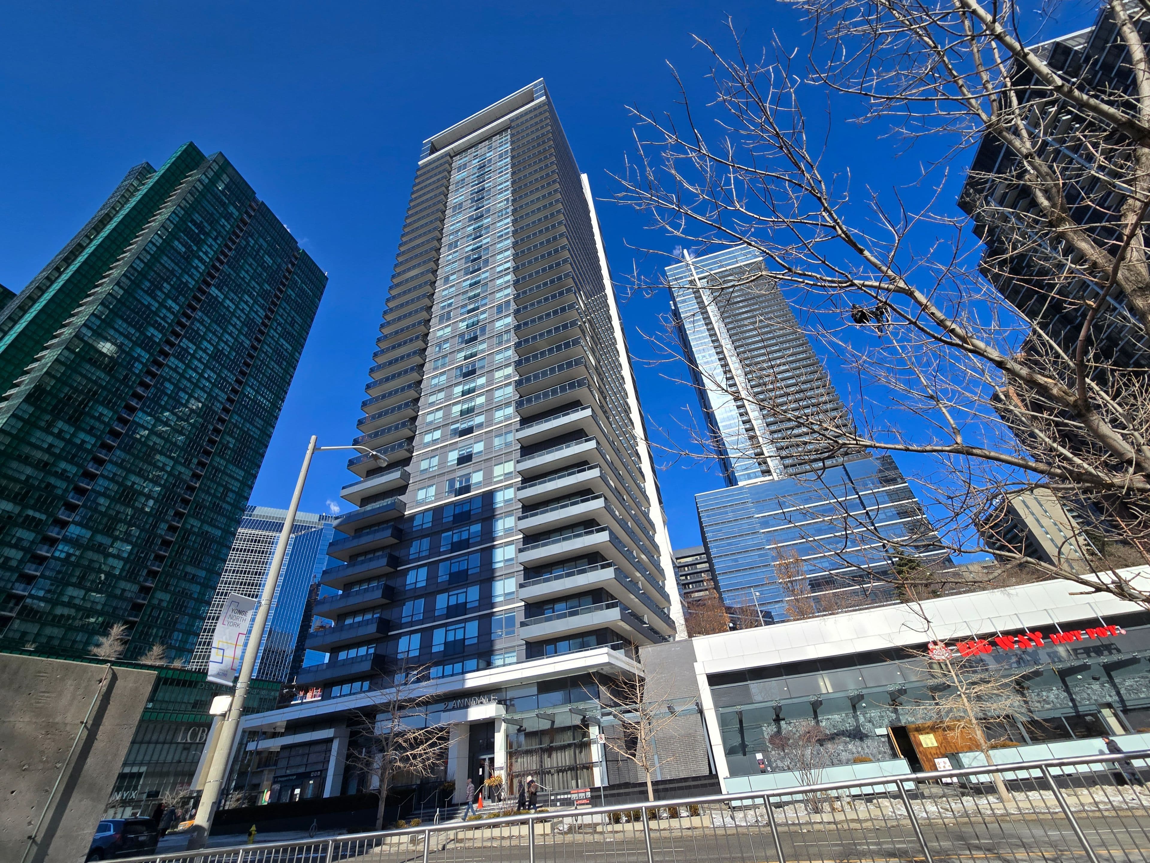 2 Anndale Drive 2203, Toronto C14, ON M2N 0G5