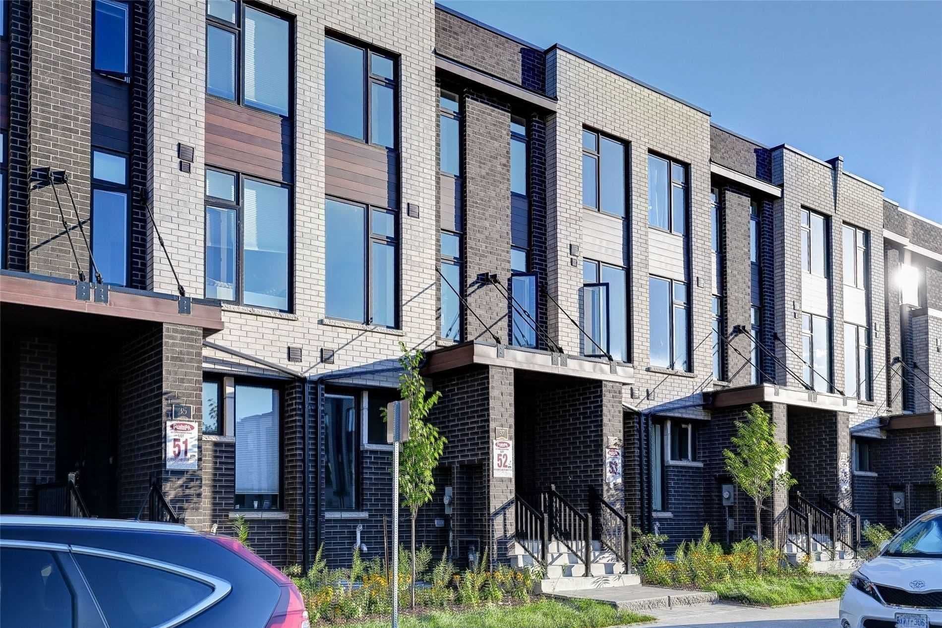 37 Creekbank Road, Toronto W04, ON M6L 0A3