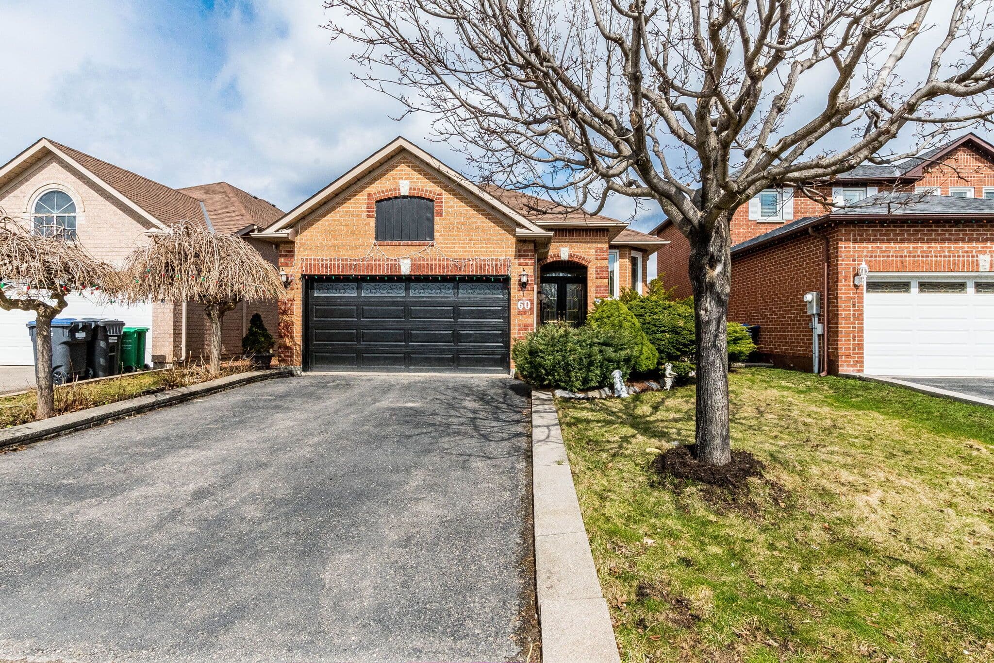 60 Red Maple Drive, Brampton, ON L6X 4M1