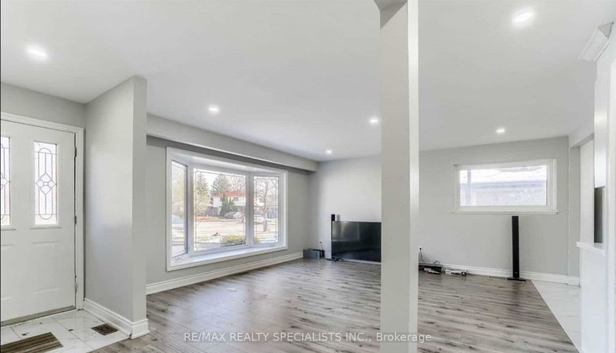 13 Allendale Road Upper, Brampton, ON L6W 2Y7