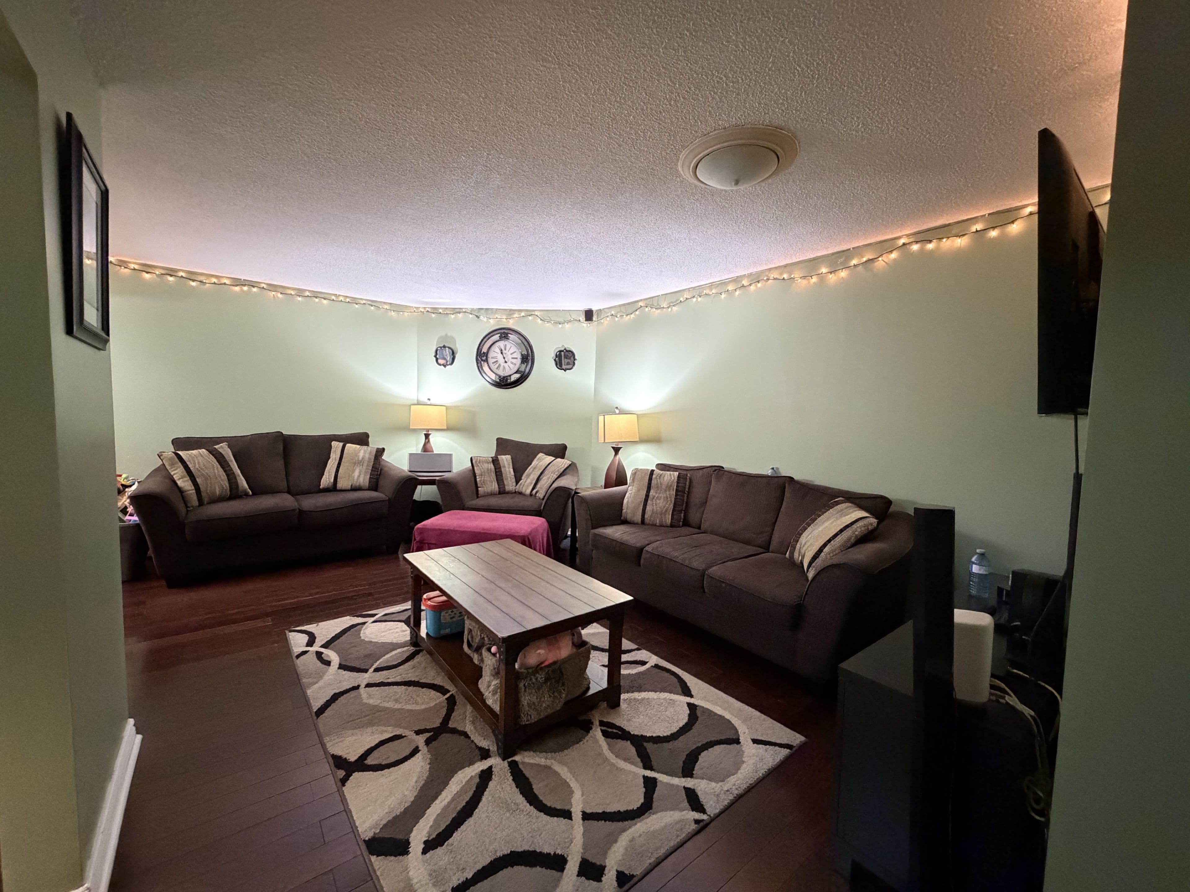 41 Markbrook Lane 1408, Toronto W10, ON M9V 5E6