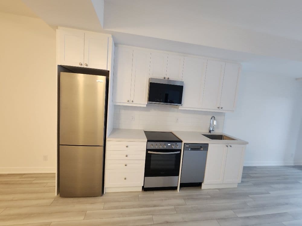 55 Clarington Boulevard 312, Clarington, ON L1C 7J4