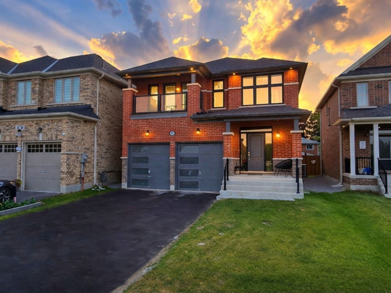 96 Big Canoe Drive, Georgina, ON L0E 1R0