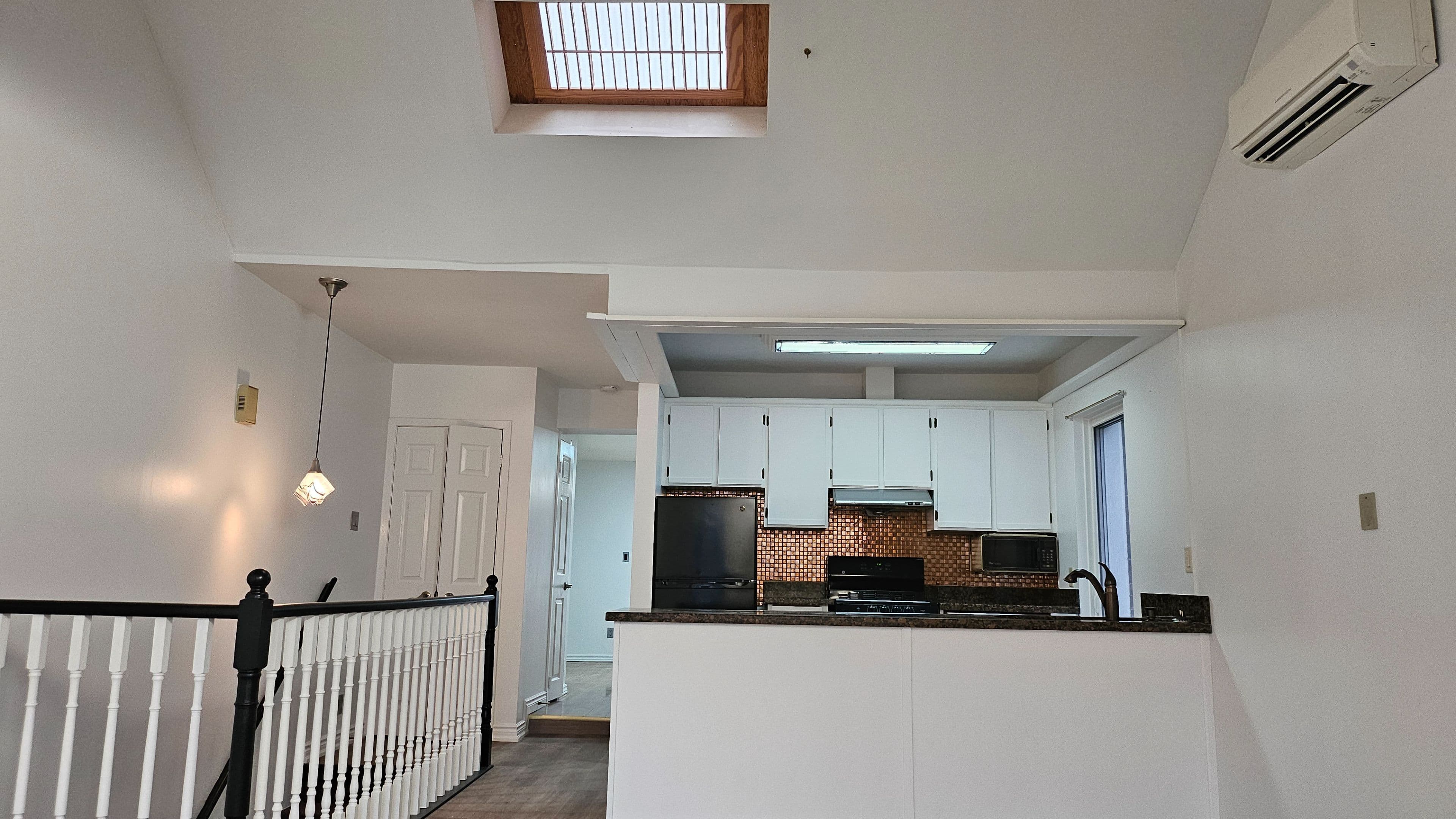 37 Connaught Avenue Upper, Toronto E01, ON M4L 2V8