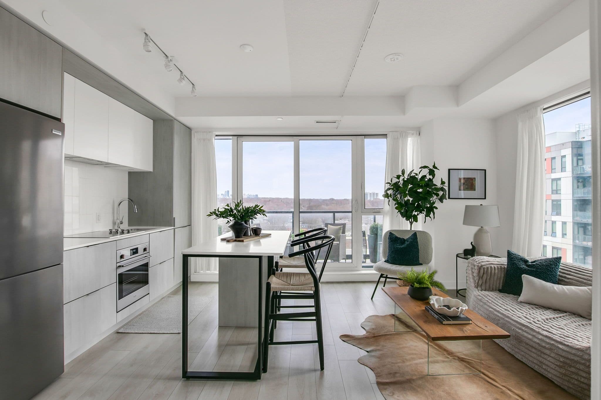 35 Tubman Avenue 1021, Toronto C08, ON M5A 0T1