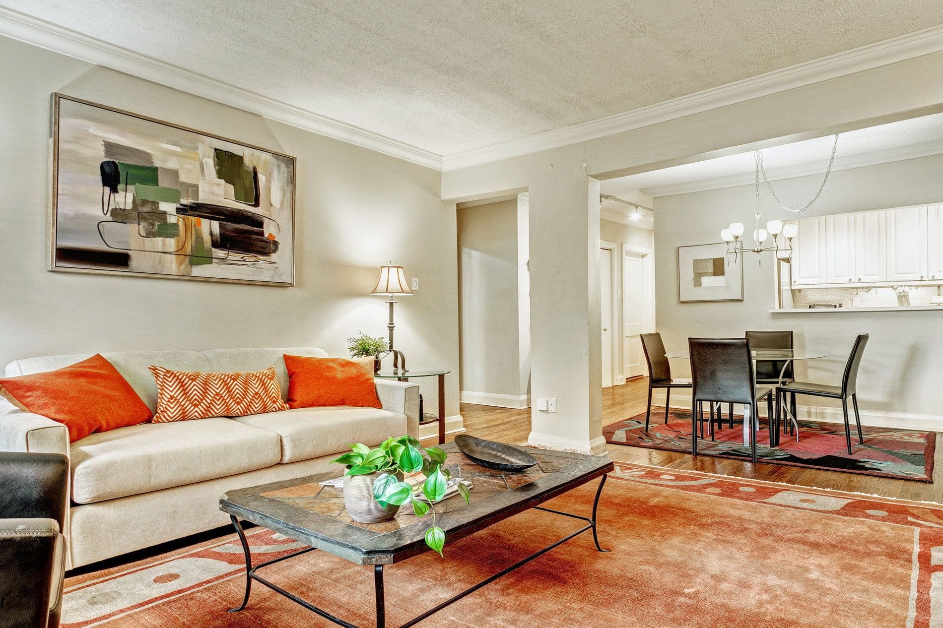 35 Raglan Avenue 202, Toronto C03, ON M6C 2K7