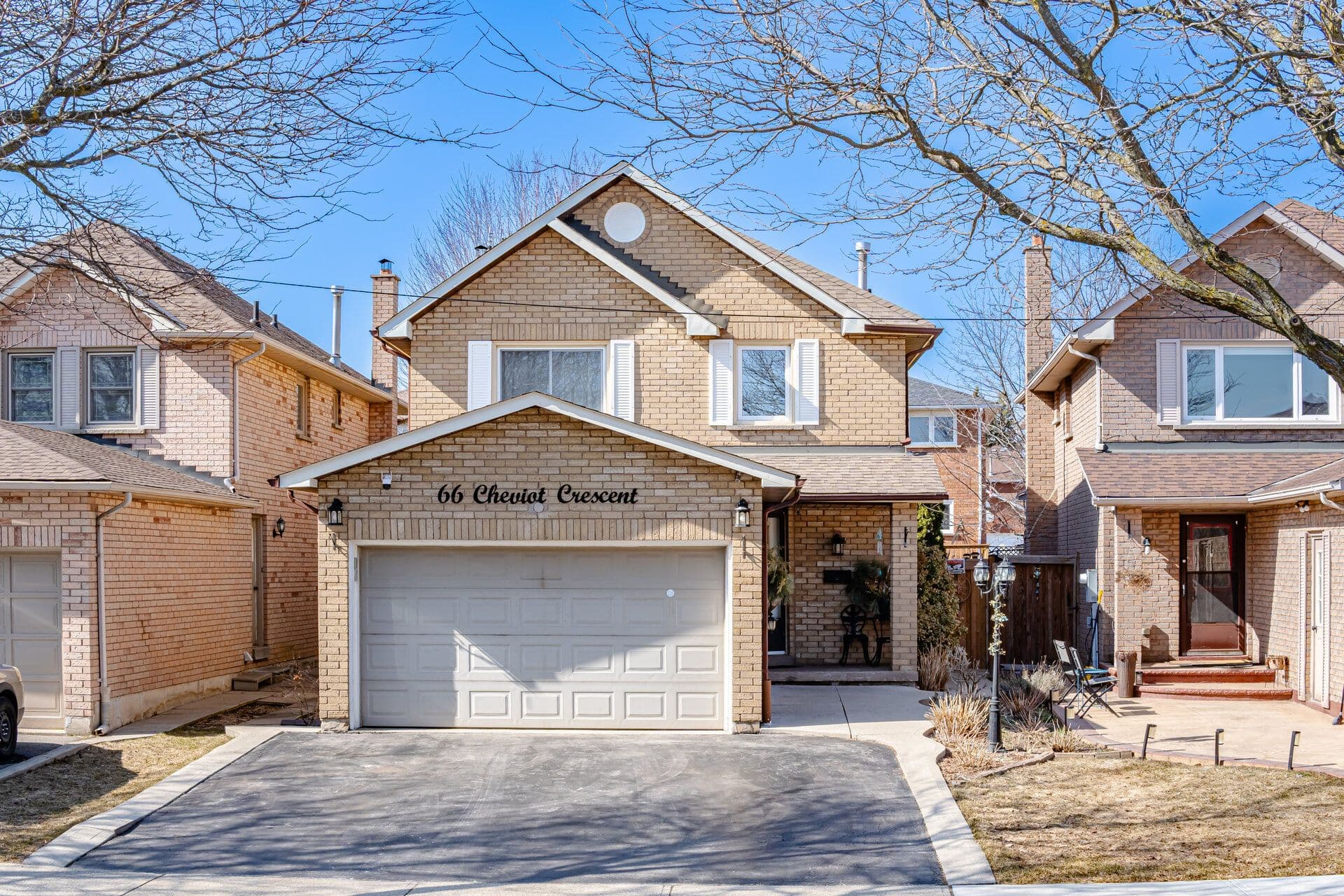 66 Cheviot Crescent, Brampton, ON L6Z 4G7