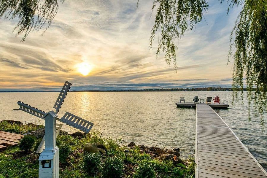 16 Birch Island Road, Scugog, ON L0B 1K0