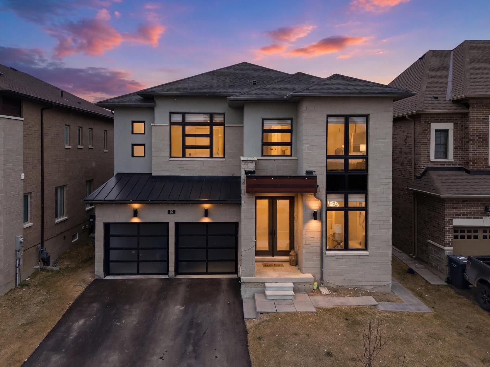 23 Duxbury Road, Brampton, ON L6R 4E3