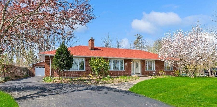 3035 Niagara Parkway, Fort Erie, ON L2A 5M4