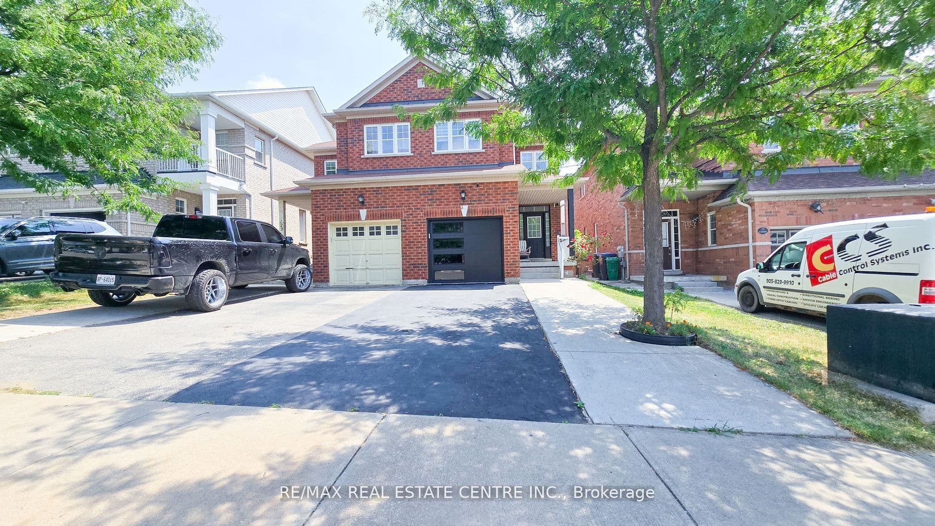 131 Seahorse Avenue, Brampton, ON L6V 4N5