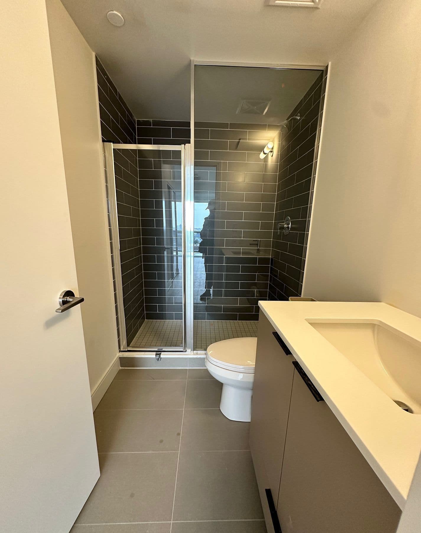 1350 Ellesmere Road 902, Toronto E09, ON M1P 0G6