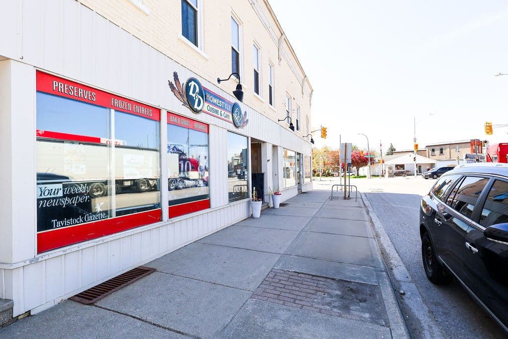 8 Woodstock Street N, East Zorra-Tavistock, ON N0B 2R0