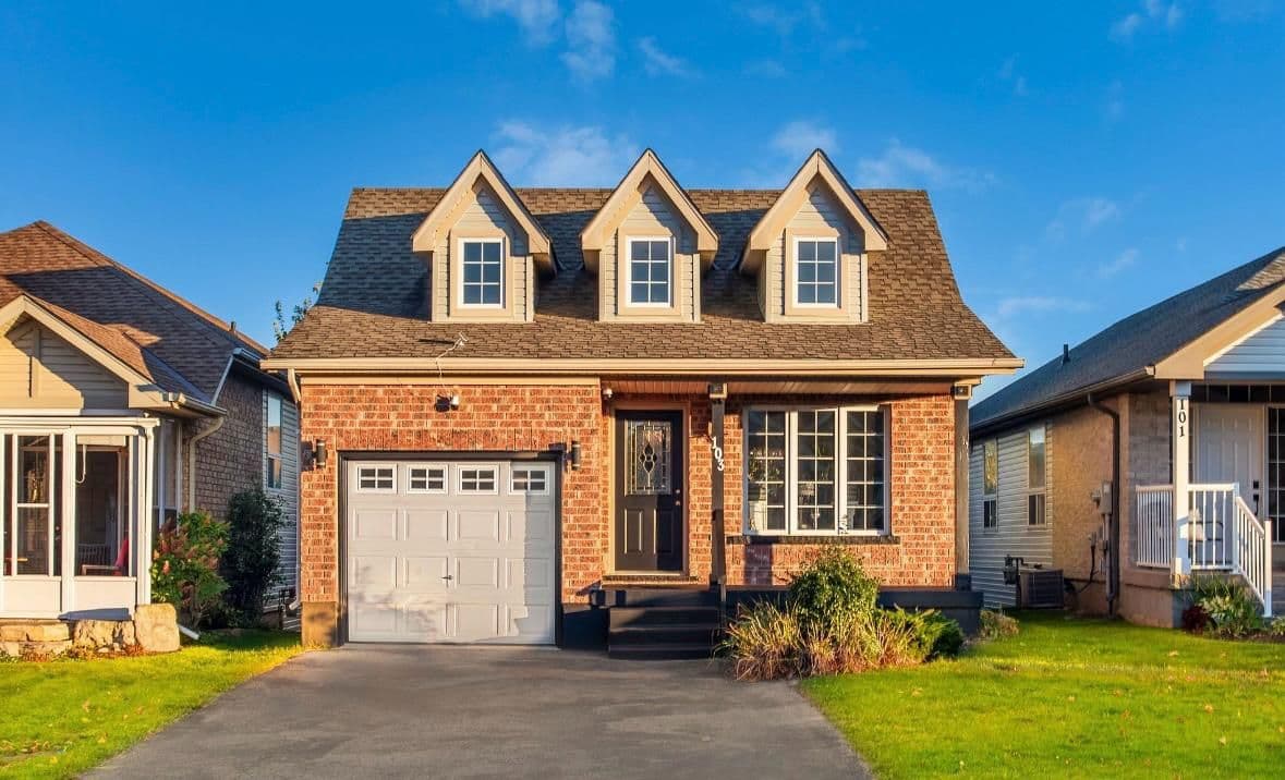 103 Biscayne Crescent, Orangeville, ON L9W 5E5