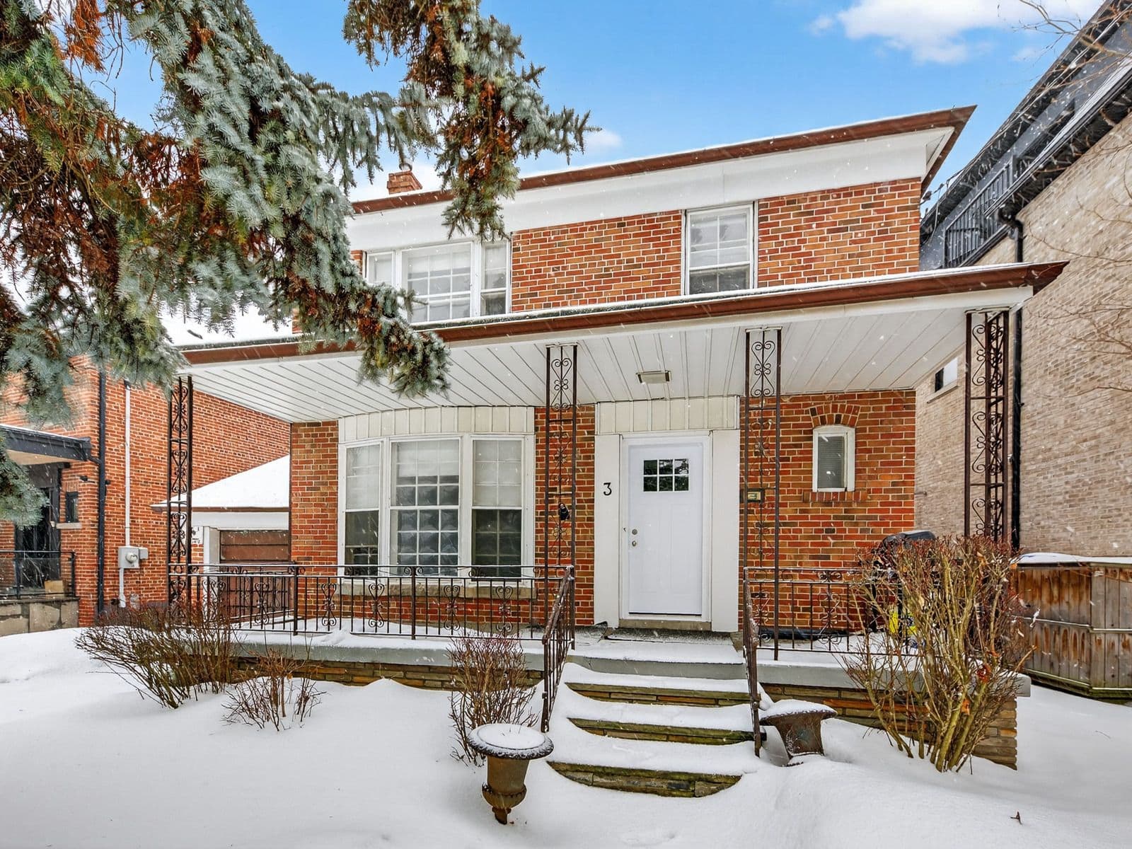 3 Westover Hill Road, Toronto C03, ON M6C 3J3