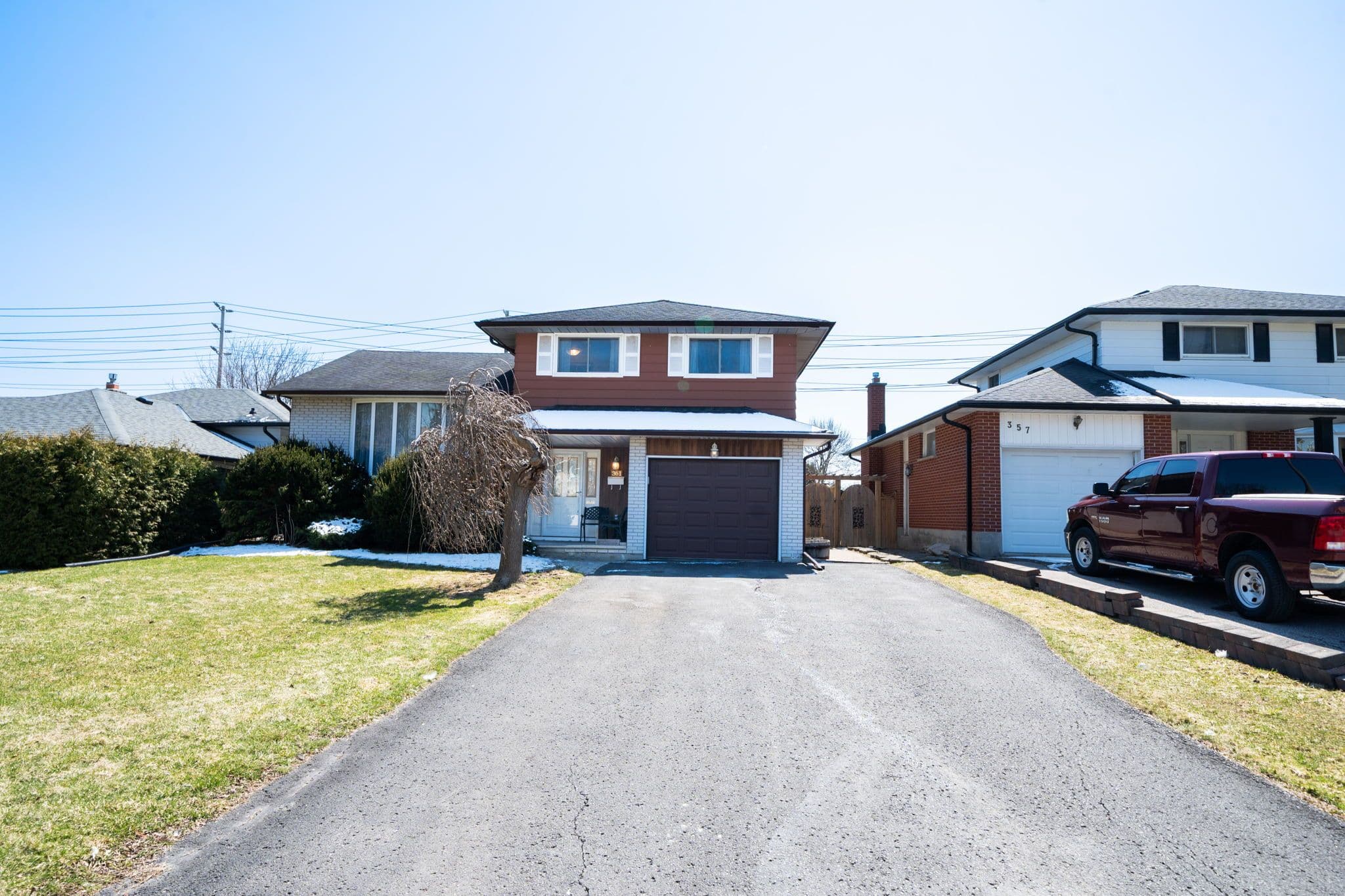 361 Carnaby Court, Oshawa, ON L1G 6N7