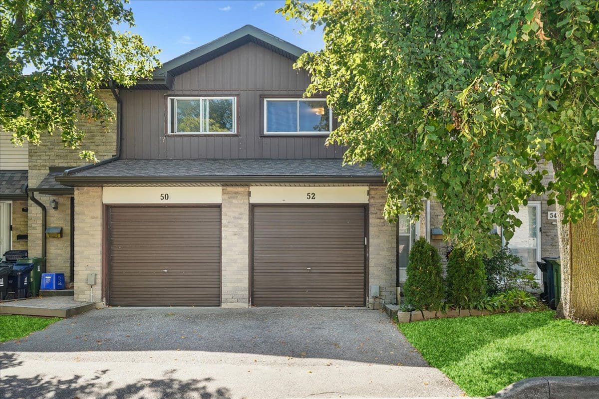 1131 Sandhurst Circle 52, Toronto E07, ON M1V 1V5